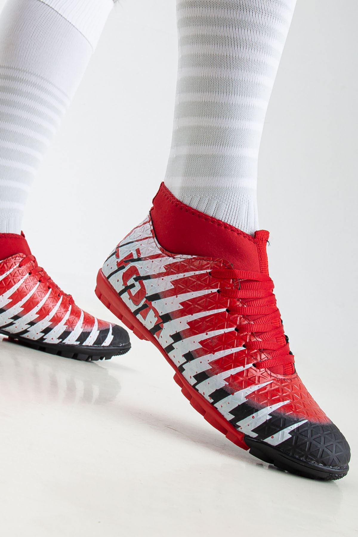 Freemax Çoraplı Çocuk Halı Saha Futbol Ayakkabısı Freemax.1453CCKHS Siyah Kırmızı