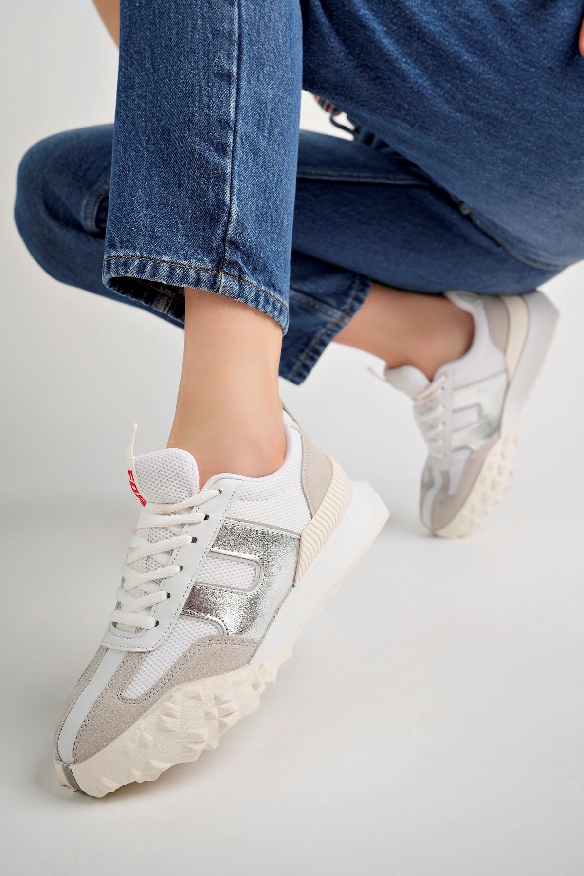 Freemax Unisex  Konforlu Outdoor Spor Ayakkabı 2356 Beyaz Gümüş