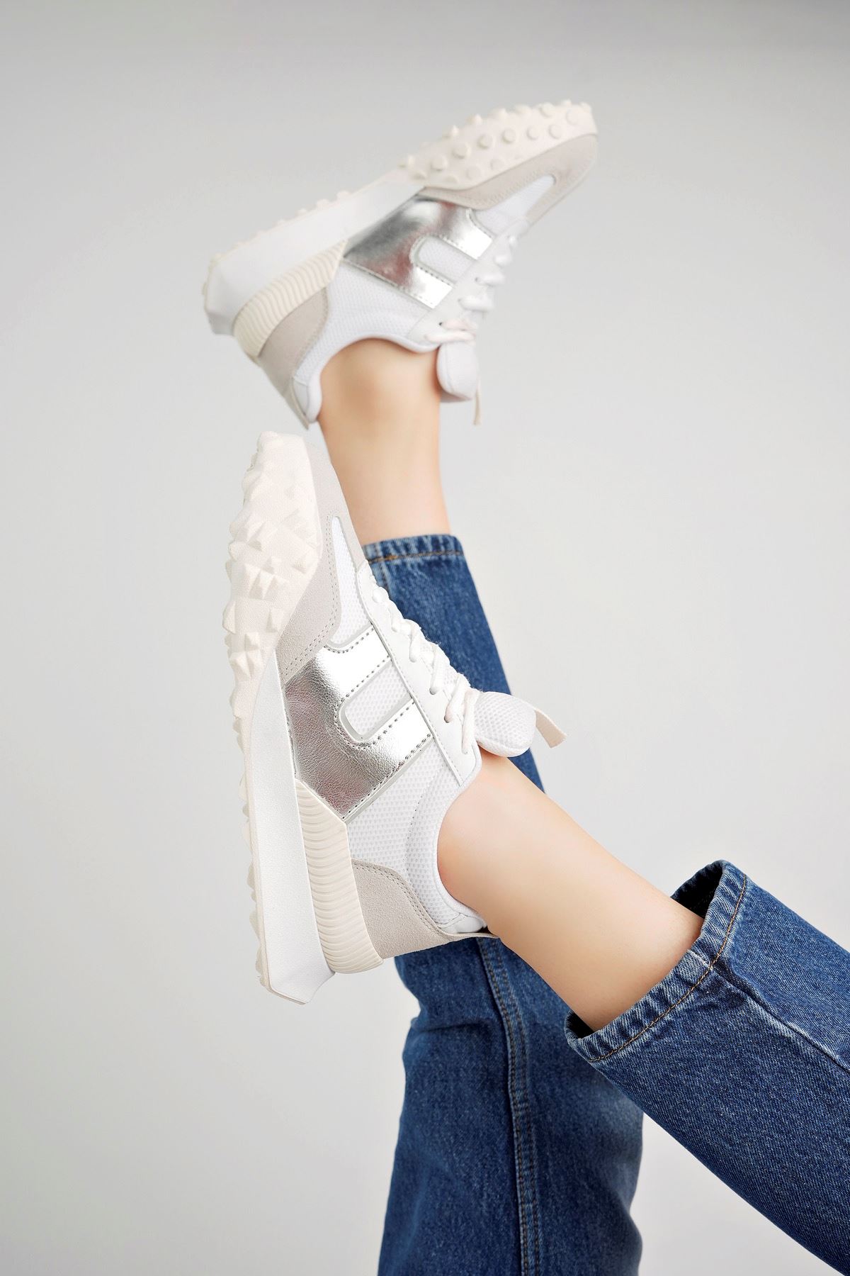 Freemax Unisex  Konforlu Outdoor Spor Ayakkabı 2356 Beyaz Gümüş