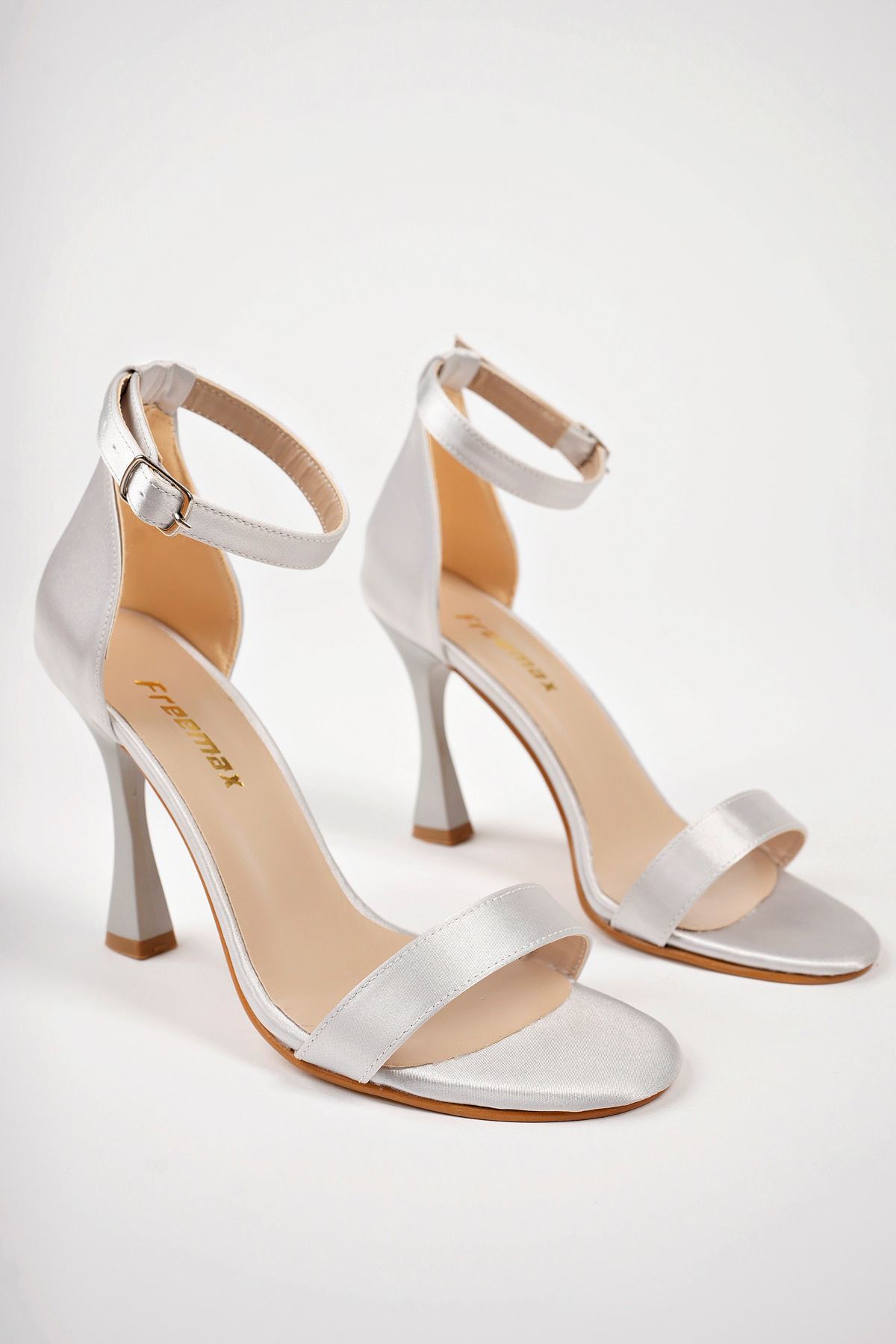 Freemax Kadın 10 cm Klasik Yüksek Topuklu Abiye Ayakkabı Brt 6002 Gümüş