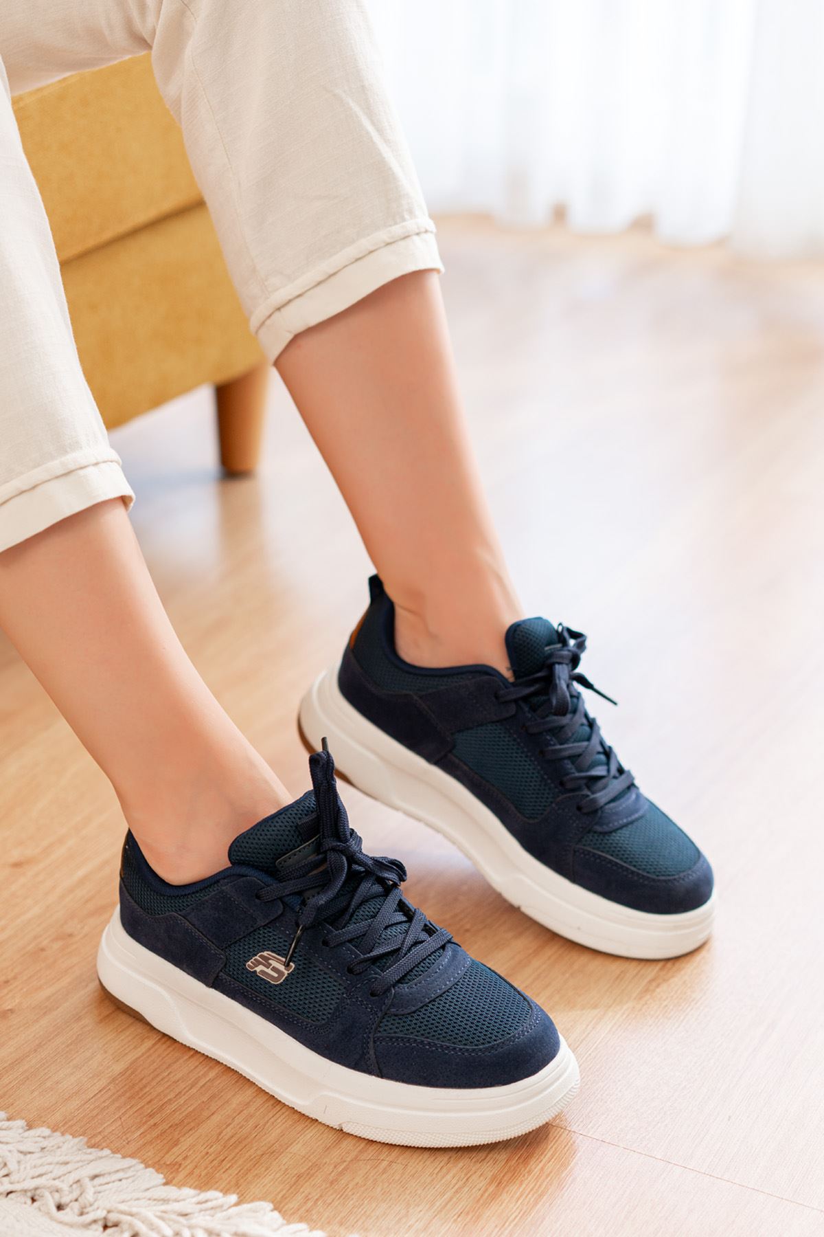 Freemax Kadın Anatomik Garantili Çok Hafif Esnek Rahat Sneaker Spor Ayakkabıı 2452 Lacivert