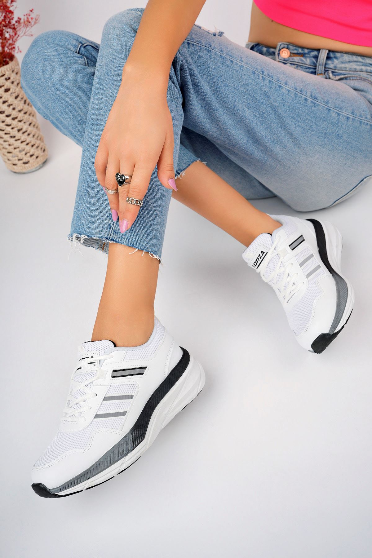 Freemax Unisex Anatomik Garantili Çok Hafif Esnek Rahat Sneaker Spor Ayakkabıı 2466 Beyaz Siyah