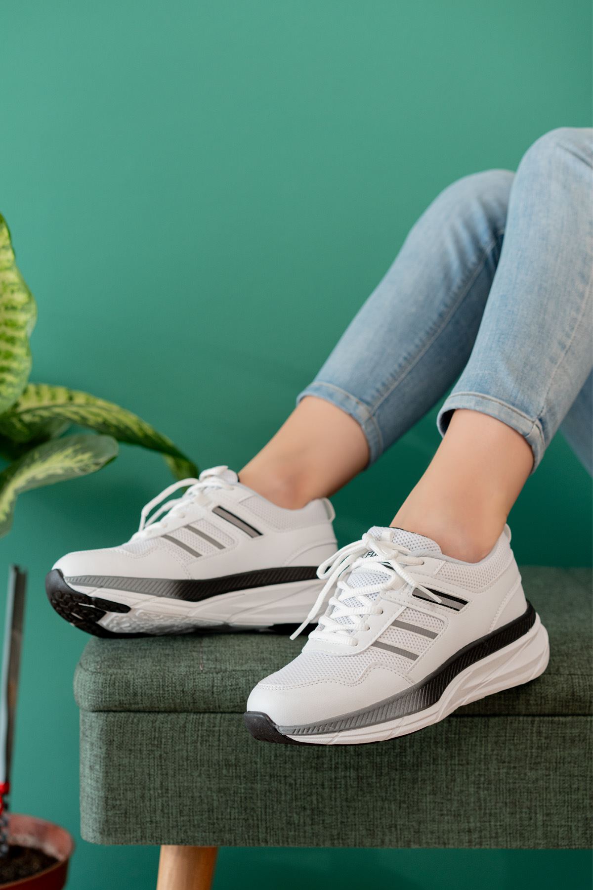 Freemax Unisex Anatomik Garantili Çok Hafif Esnek Rahat Sneaker Spor Ayakkabıı 2466 Beyaz Siyah