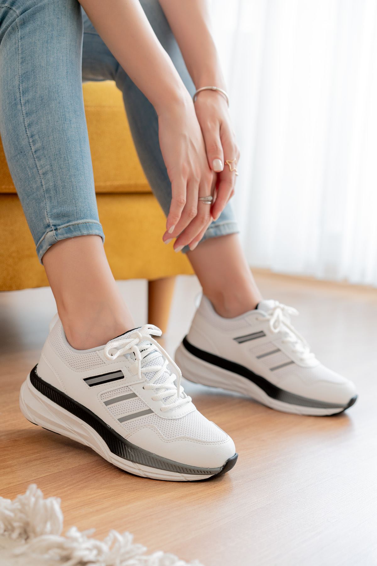 Freemax Unisex Anatomik Garantili Çok Hafif Esnek Rahat Sneaker Spor Ayakkabıı 2466 Beyaz Siyah