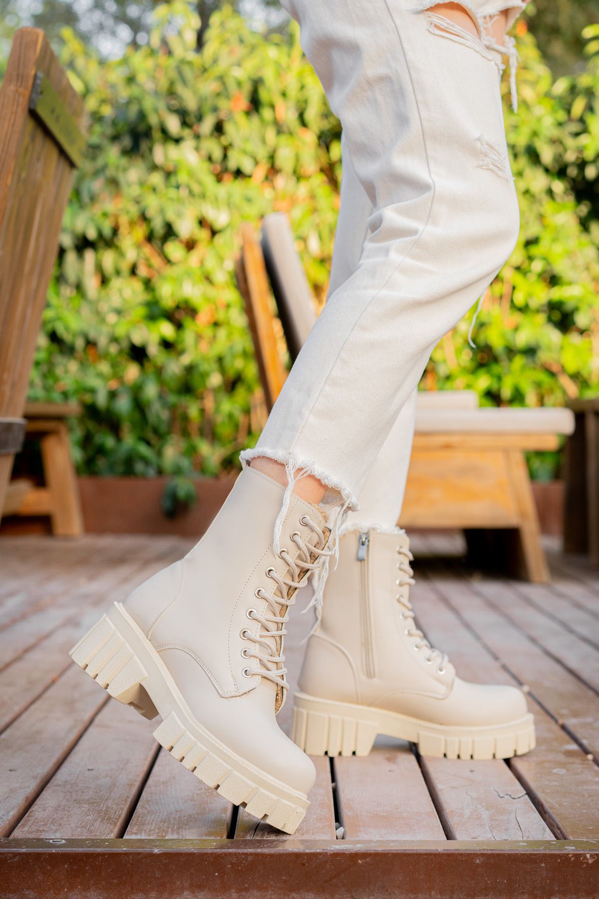 Freemax Kadın Ortopedik İç Taban içi Kürklü Su Geçirmez Kaymaz Kauçuk Taban Garantili Kışlık Bot Bej