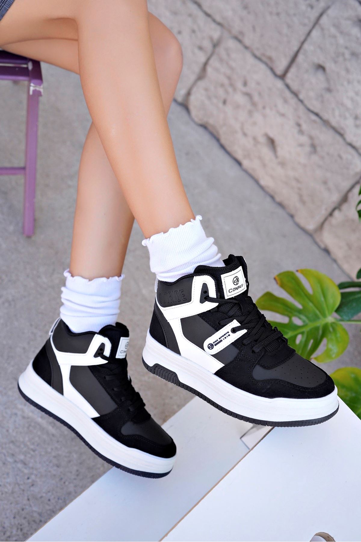 Freemax Kadın Anatomik Garantili  Hafif Esnek Rahat Sneaker Spor Ayakkabı cnp5972 Siyah Beyaz