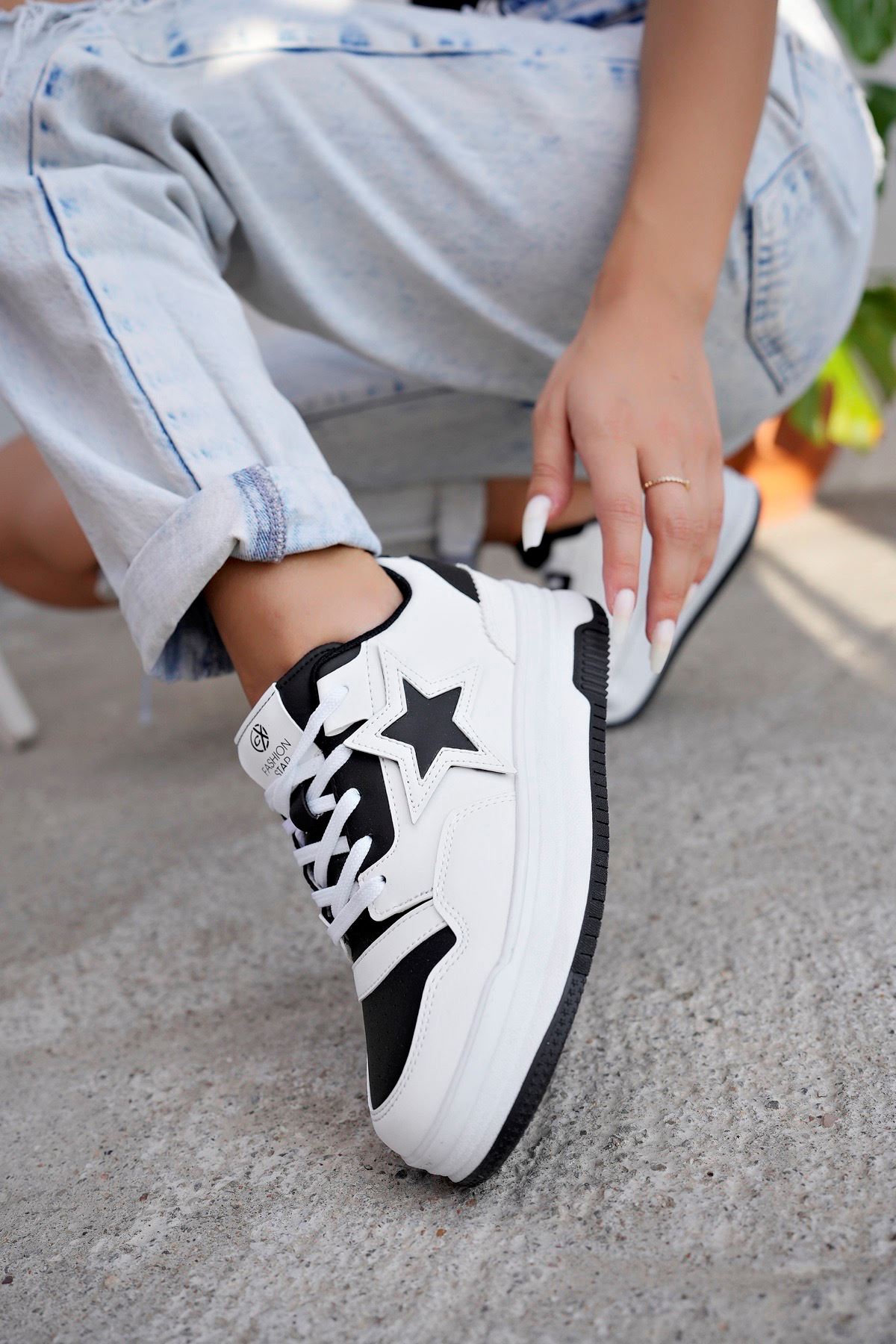 Freemax Kadın Anatomik Garantili  Hafif Esnek Rahat Sneaker Spor Ayakkabı cnp5974 Beyaz Siyah