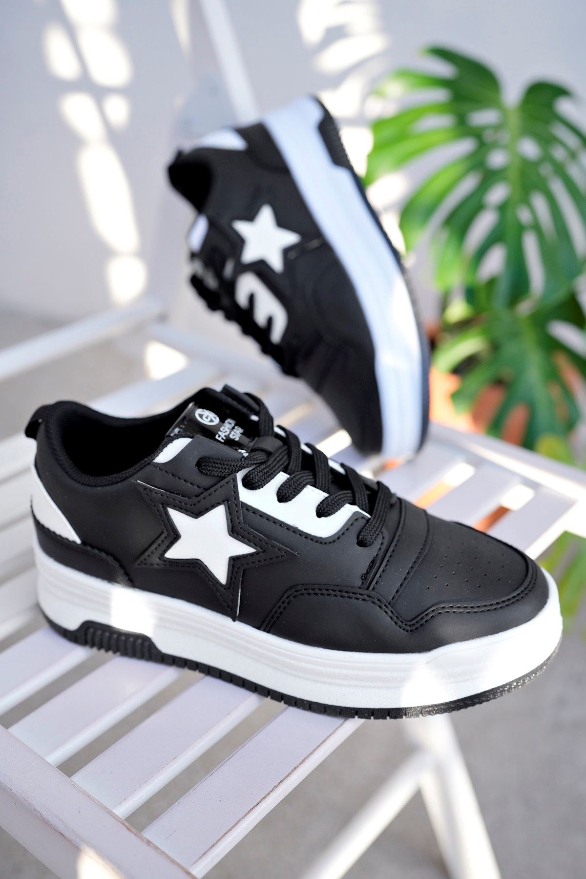 Freemax Kadın Anatomik Garantili  Hafif Esnek Rahat Sneaker Spor Ayakkabı cnp5974 Siyah Beyaz