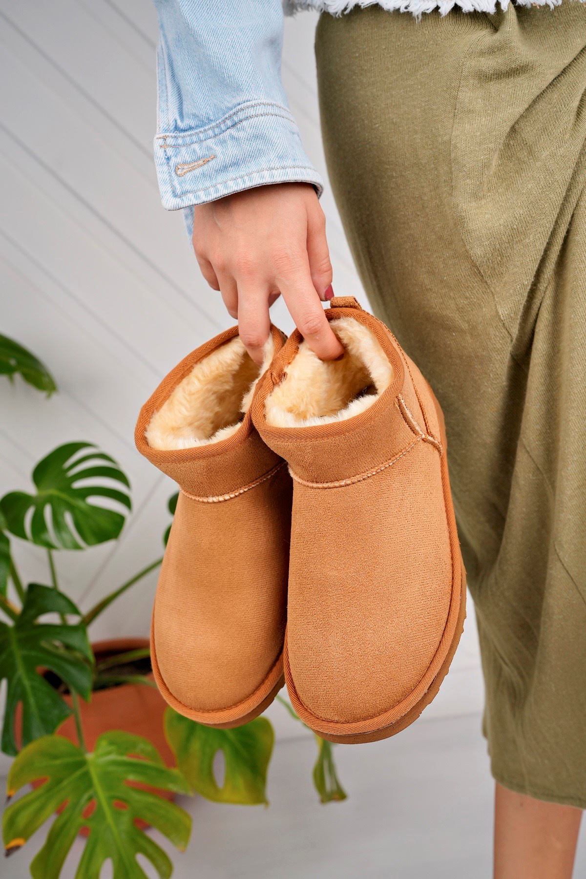 Freemax Kadın Garantili İçi Kürklü Hafif Taban Mini Bot Uggmini501 Taba