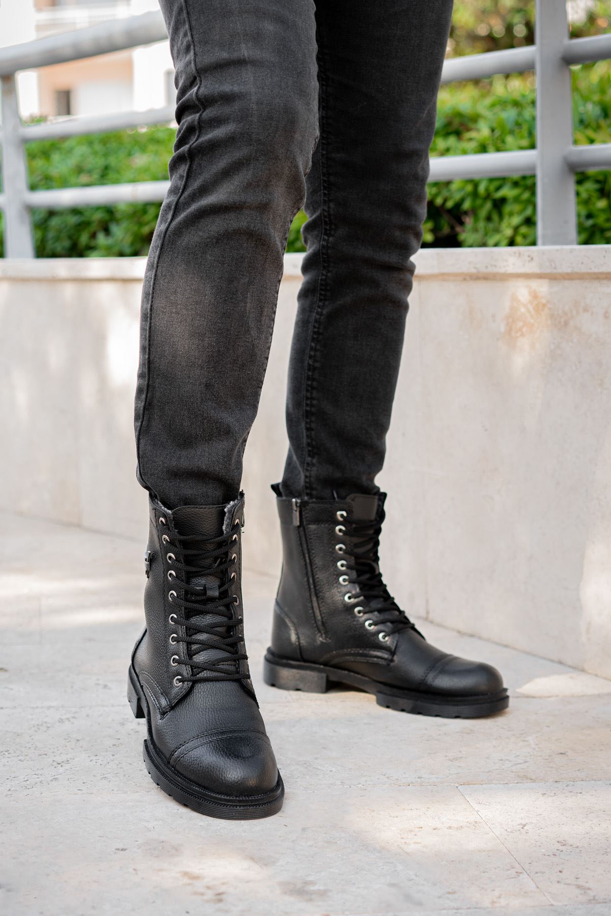 Freemax Su ve Soğuk Geçirmez Kürklü Fermuarlı Kaymaz Kauçuk Taban Kışlık Garantili Erkek Bot FM.441 SİYAH