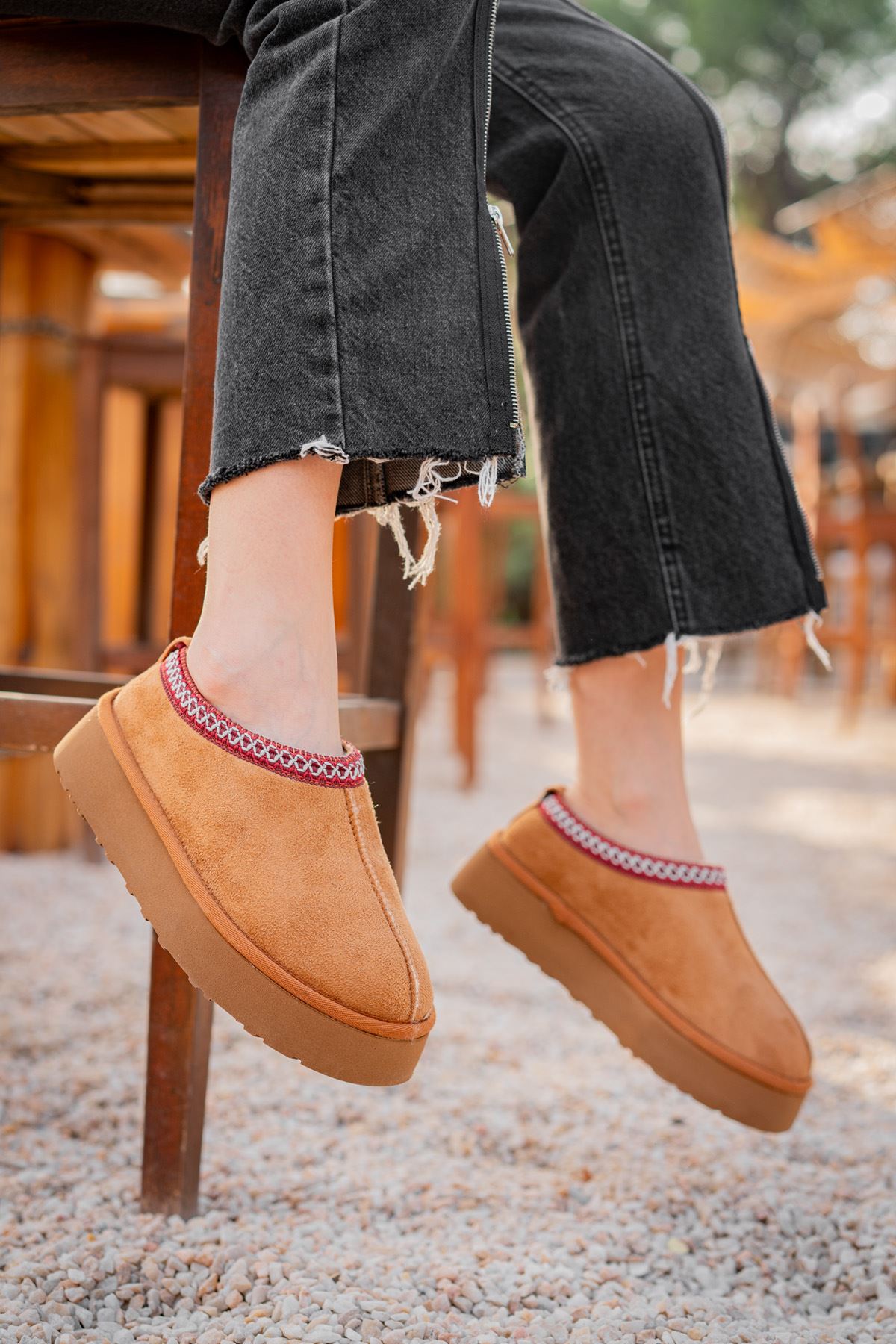 Freemax Kadın Garantili İçi Kürklü Hafif Yüksek Taban Mini Sabo Ev Terliği Uggsabo503 Taba