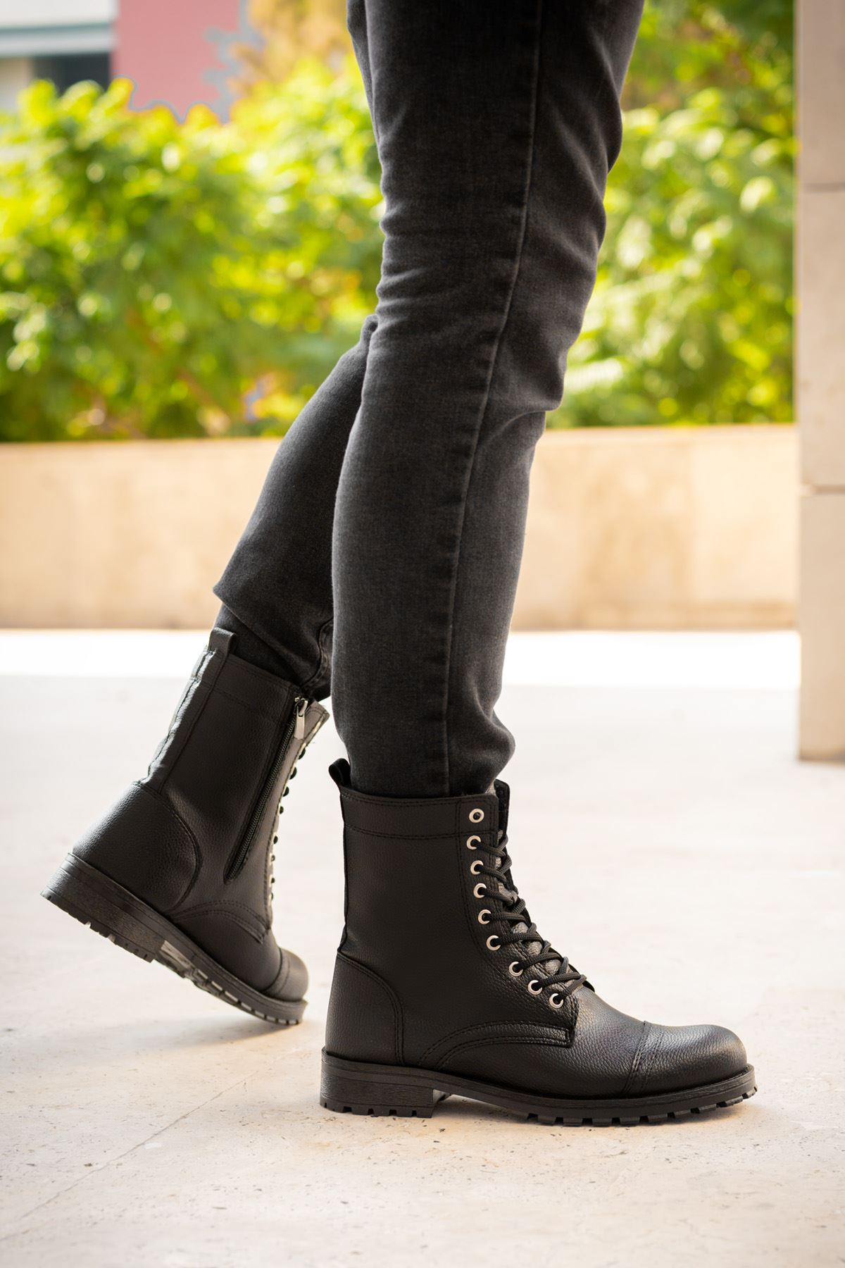 Freemax Su ve Soğuk Geçirmez Kürklü Fermuarlı Kışlık Garantili Erkek Postal Bot SİYAH