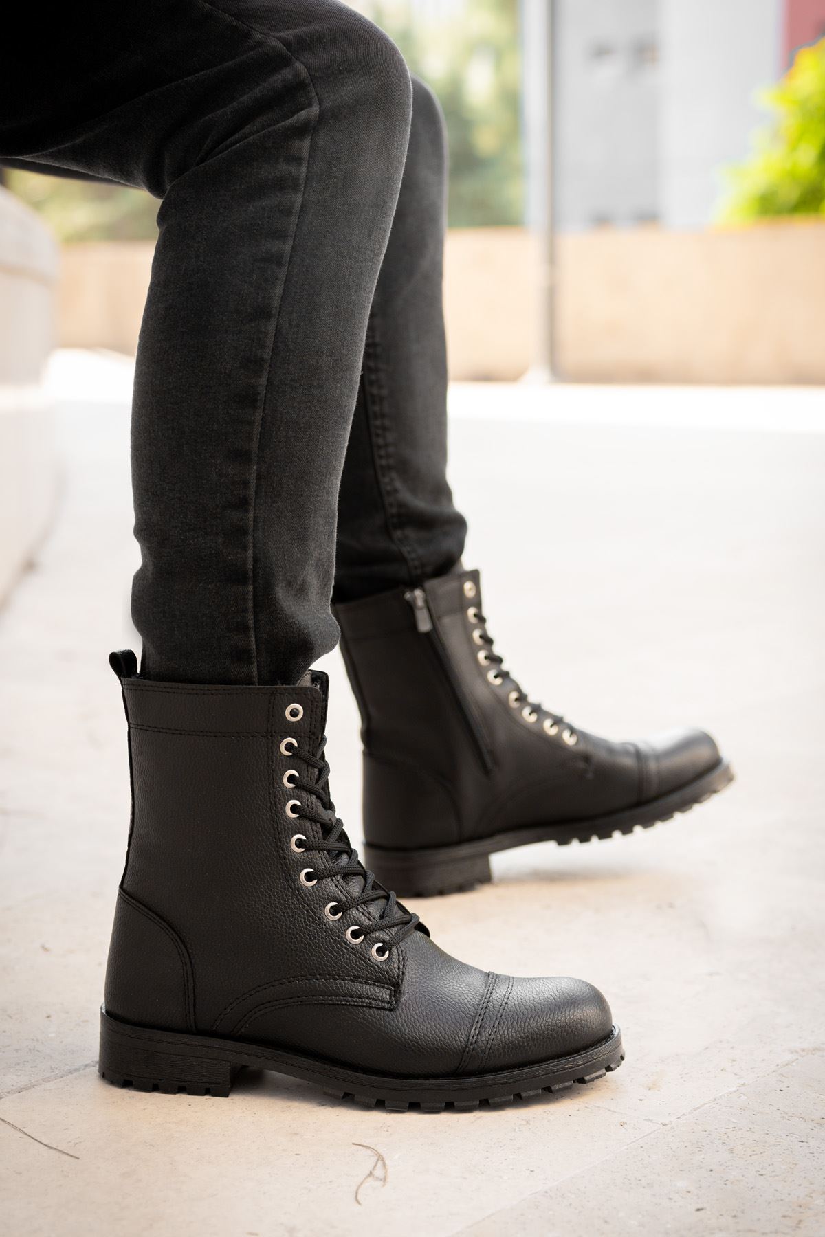 Freemax Su ve Soğuk Geçirmez Kürklü Fermuarlı Kışlık Garantili Erkek Postal Bot SİYAH