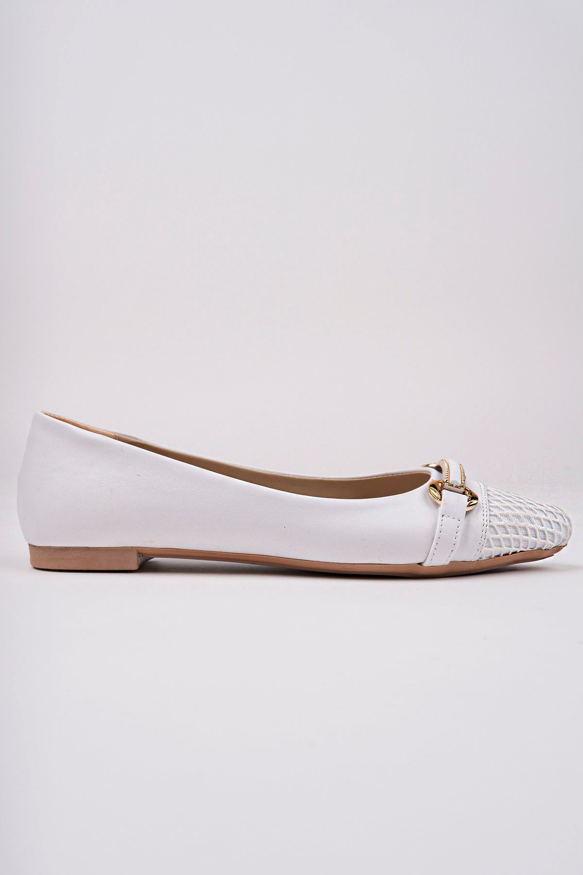 Freemax Kadın Yazlık Rahat Fileli Sivri Burun Babet Ayakkabı Freemax.2024.055 Beyaz