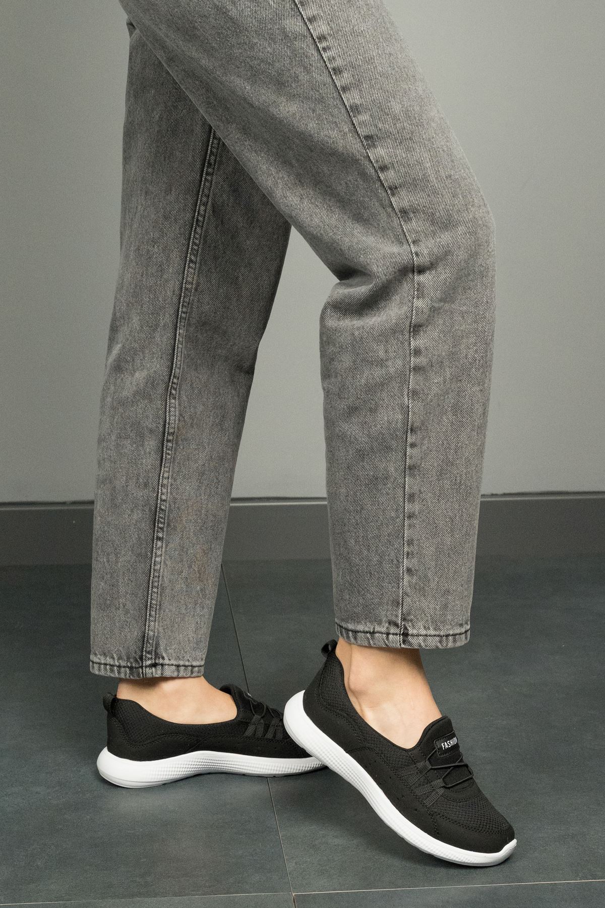 Freemax Kadın Spor Sneaker Babet Esnek, Yumuşak, Hafif, Günlük Ayakkabı Drg.223 Siyah Beyaz