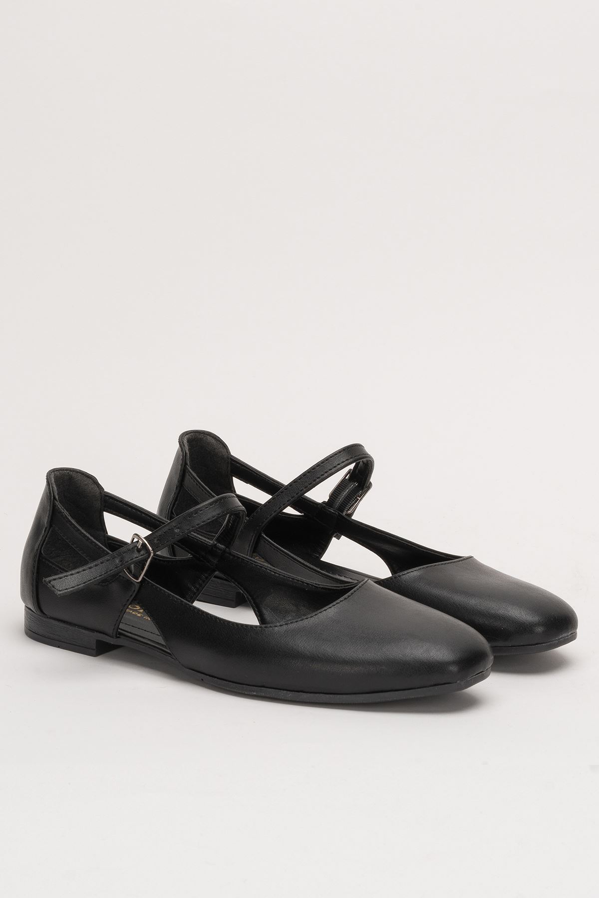 Freemax Kadın Yazlık Rahat Baretli Babet Ayakkabı Freemax.050 Cilt Siyah