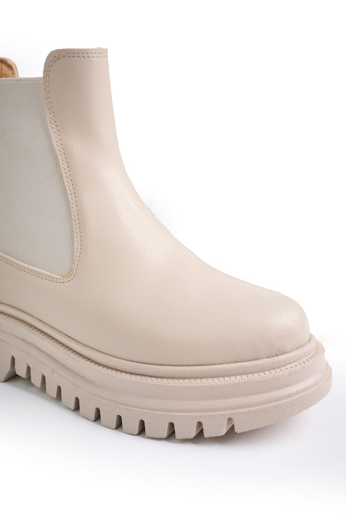 Freemax Su Geçirmez İçi Kürklü Yüksek Taban Yanlar Lastikli Çok Hafif Taban Garantili Kışlık Kadın Bot Çizme Freemax.ZEN.BOT.2224 Bej