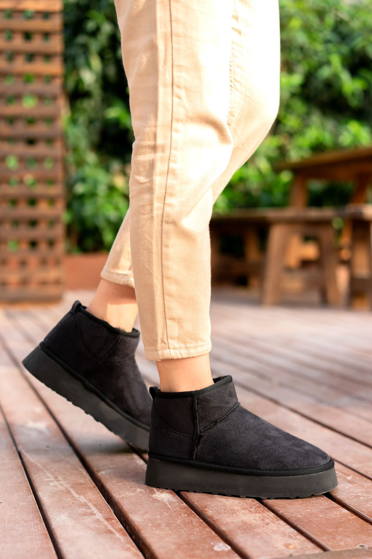 Freemax Kadın Garantili İçi Kürklü Hafif Taban Mini Bot Uggm.302 Siyah