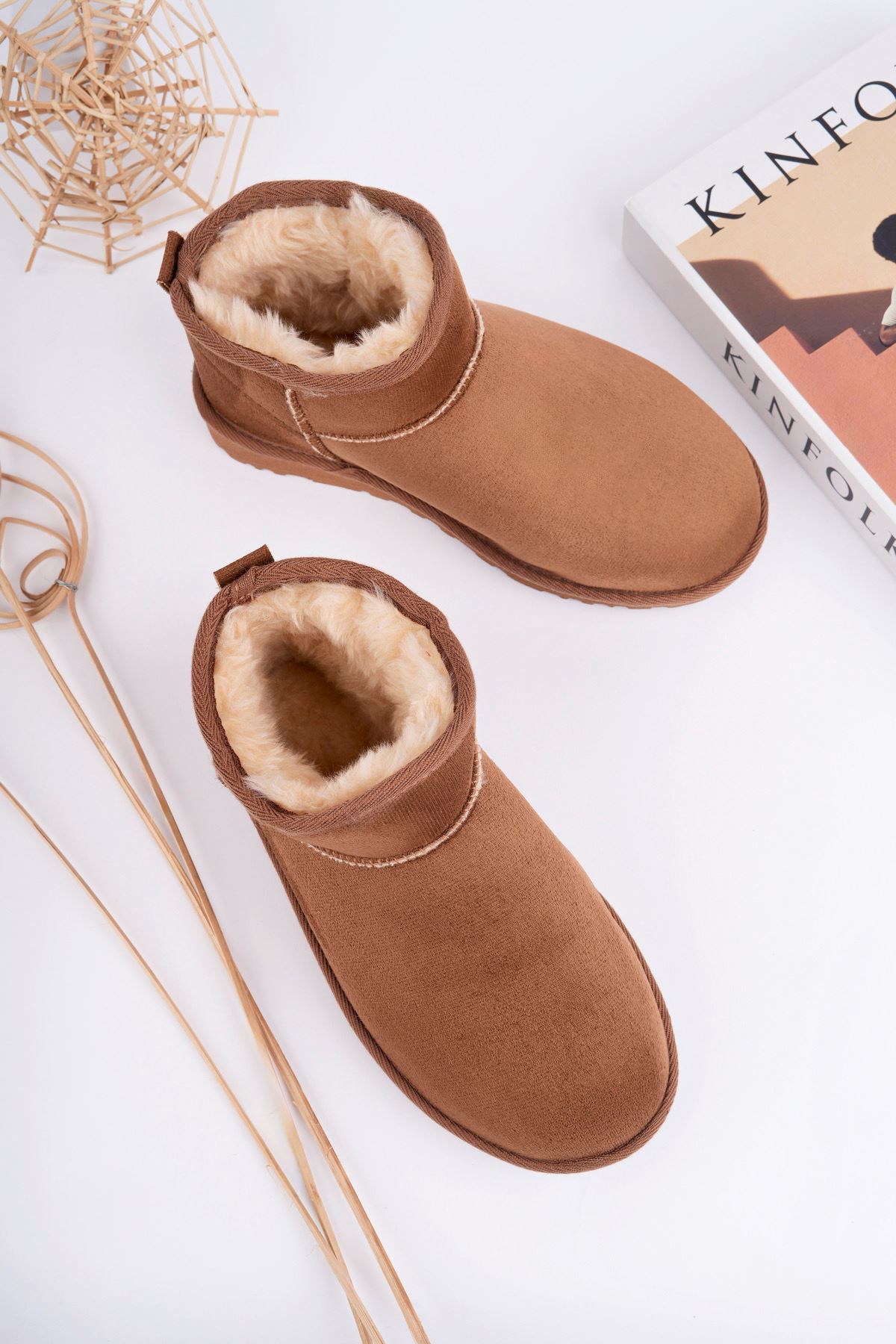 Freemax Kadın Garantili İçi Kürklü Hafif Taban Mini Bot Uggmini301 Taba