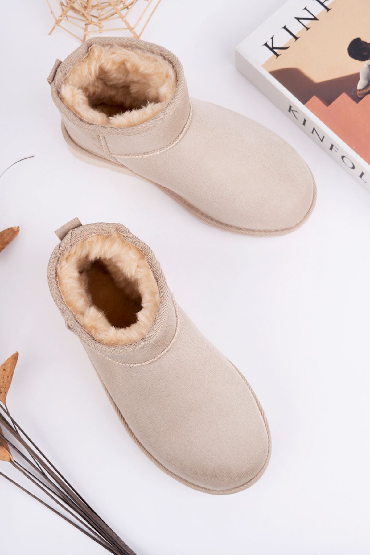 Freemax Kadın Garantili İçi Kürklü Hafif Taban Mini Bot Uggmini301 Bej