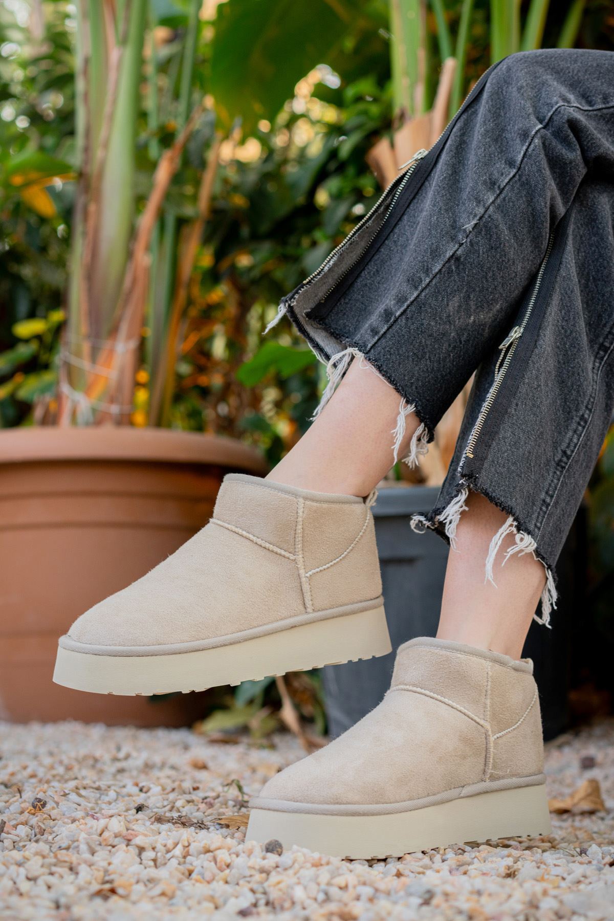 Freemax Kadın Garantili İçi Kürklü Hafif Taban Mini Bot Uggm.302 Bej