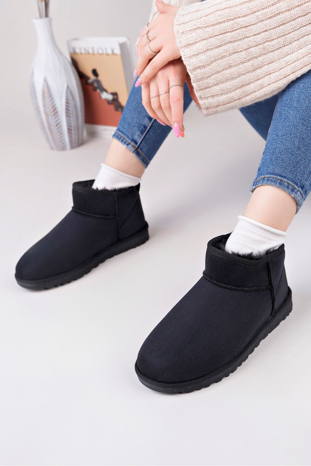 Freemax Kadın Garantili İçi Kürklü Hafif Taban Mini Bot Uggmini301 Siyah