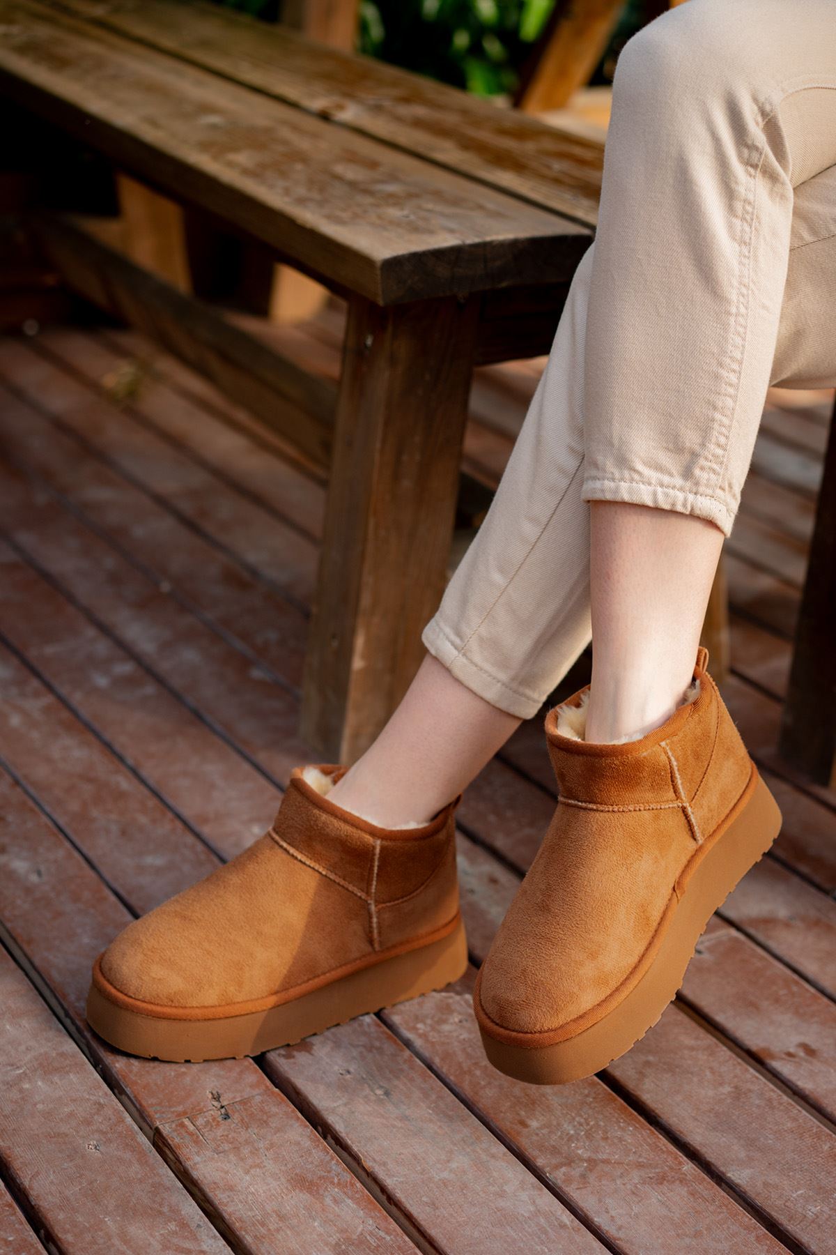 Freemax Kadın Garantili İçi Kürklü Hafif Taban Mini Bot Uggm.302 Taba