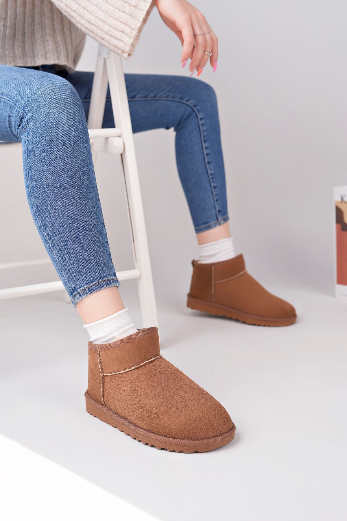 Freemax Kadın Garantili İçi Kürklü Hafif Taban Mini Bot Uggmini301 Taba