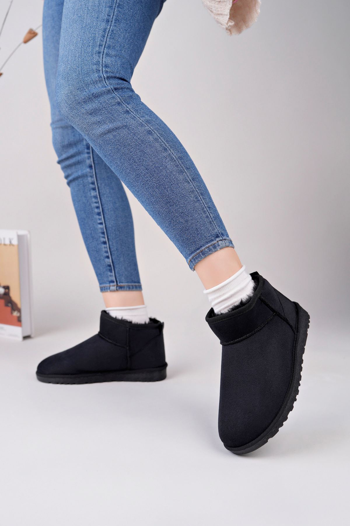 Freemax Kadın Garantili İçi Kürklü Hafif Taban Mini Bot Uggmini301 Siyah