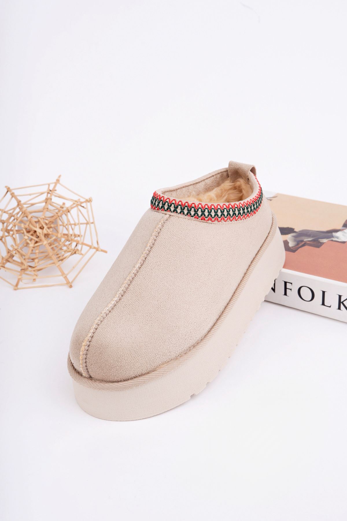 Freemax Kadın Garantili İçi Kürklü Hafif Yüksek Taban Mini Sabo Ev Terliği UggSabo.303 Bej