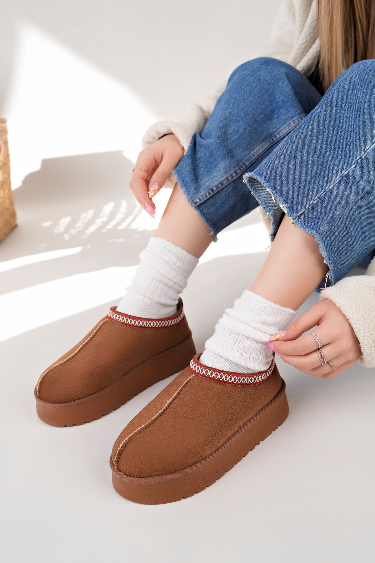 Freemax Kadın Garantili İçi Kürklü Hafif Yüksek Taban Mini Sabo Ev Terliği UggSabo.303 Taba