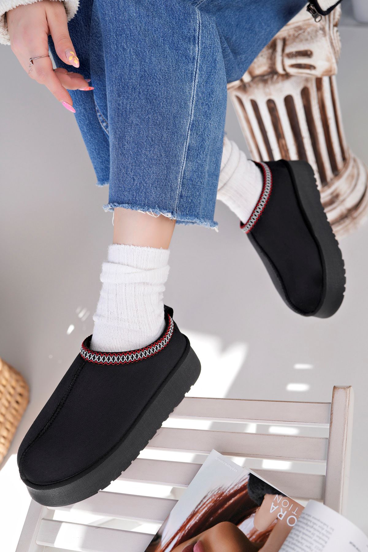 Freemax Kadın Garantili İçi Kürklü Hafif Yüksek Taban Mini Sabo Ev Terliği UggSabo.303 Siyah