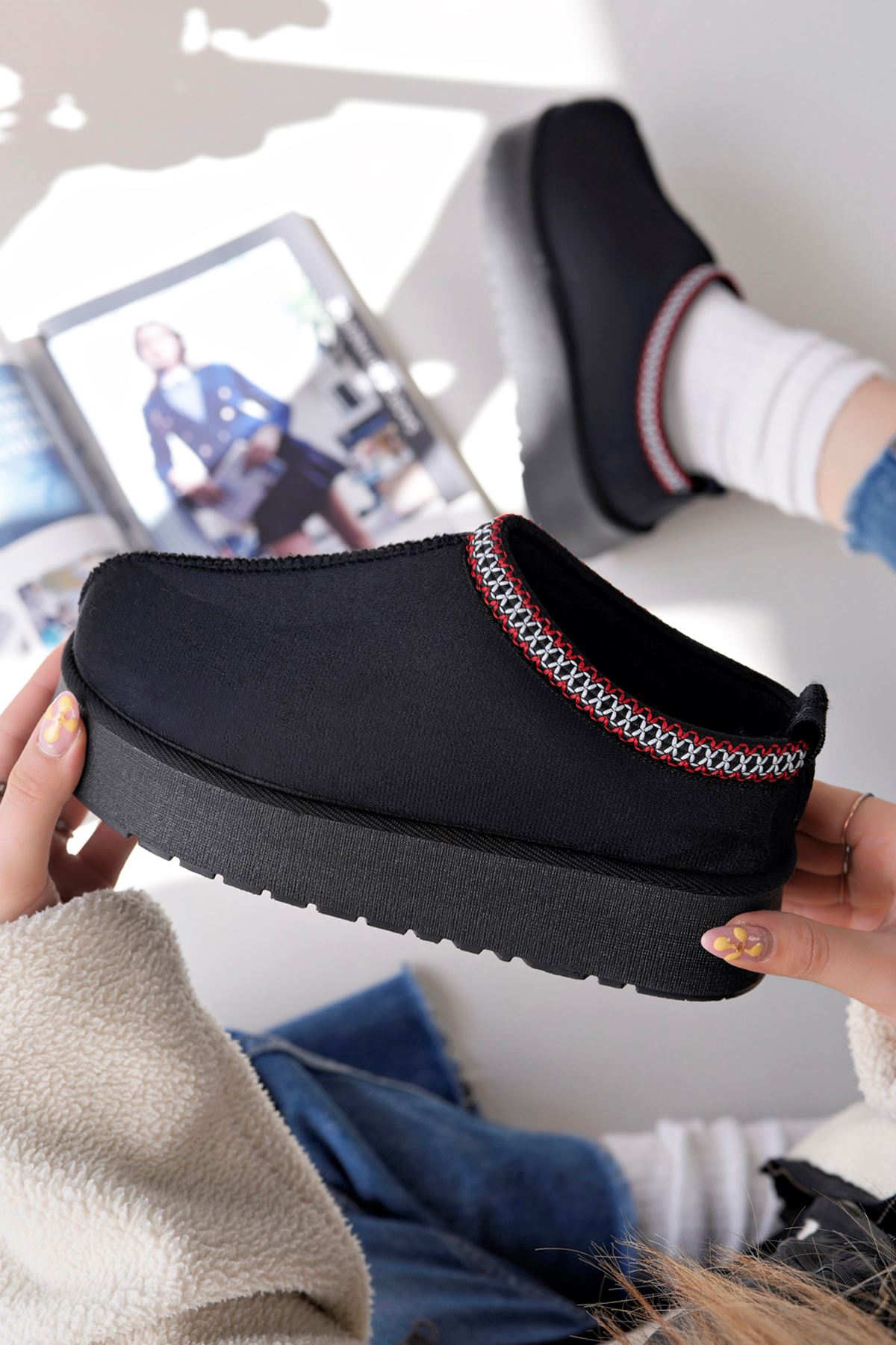 Freemax Kadın Garantili İçi Kürklü Hafif Yüksek Taban Mini Sabo Ev Terliği UggSabo.303 Siyah