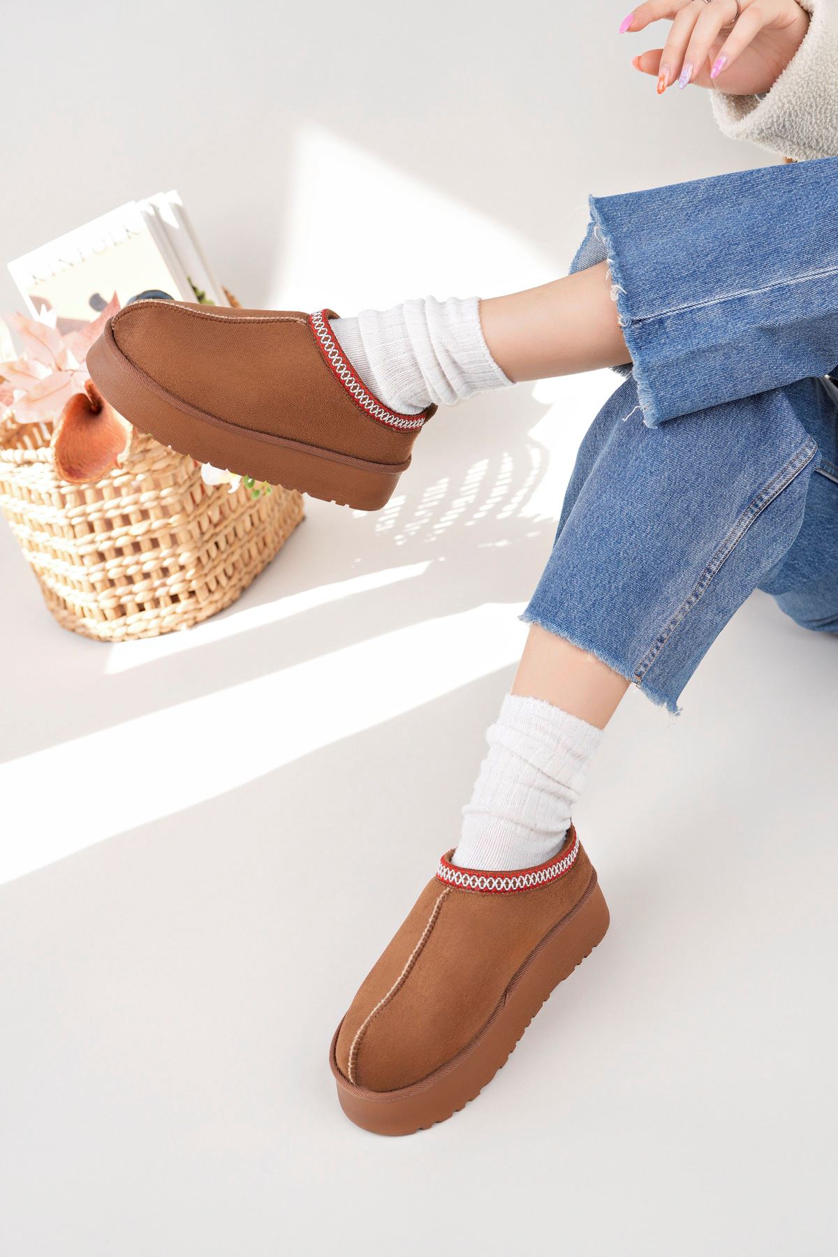 Freemax Kadın Garantili İçi Kürklü Hafif Yüksek Taban Mini Sabo Ev Terliği UggSabo.303 Taba