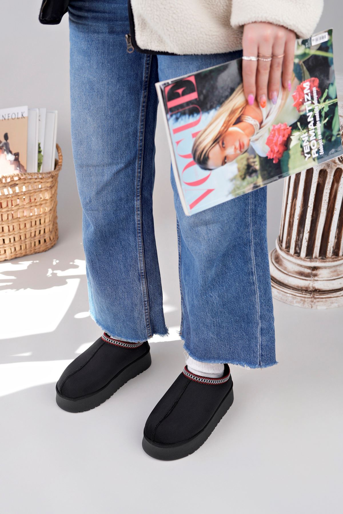 Freemax Kadın Garantili İçi Kürklü Hafif Yüksek Taban Mini Sabo Ev Terliği UggSabo.303 Siyah