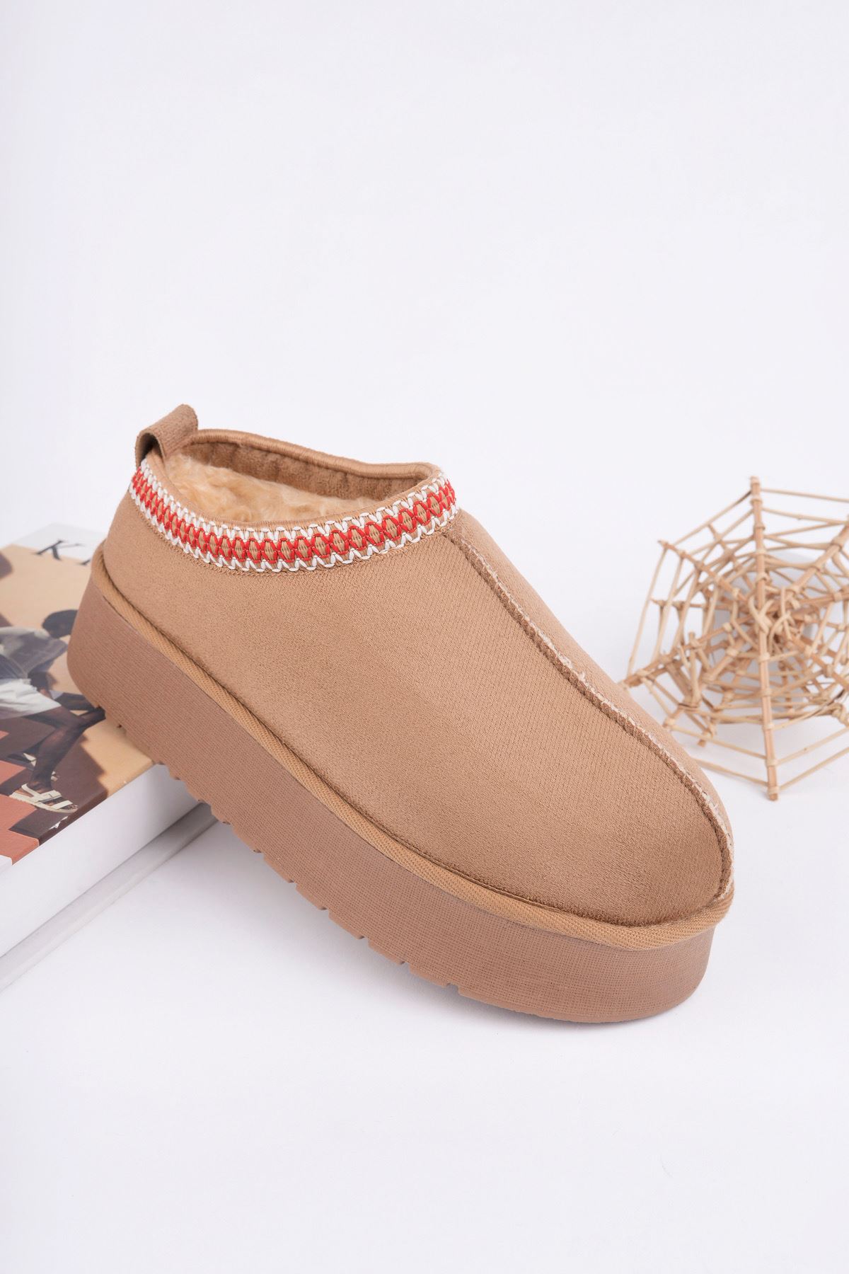 Freemax Kadın Garantili İçi Kürklü Hafif Yüksek Taban Mini Sabo Ev Terliği UggSabo.303 Vizon