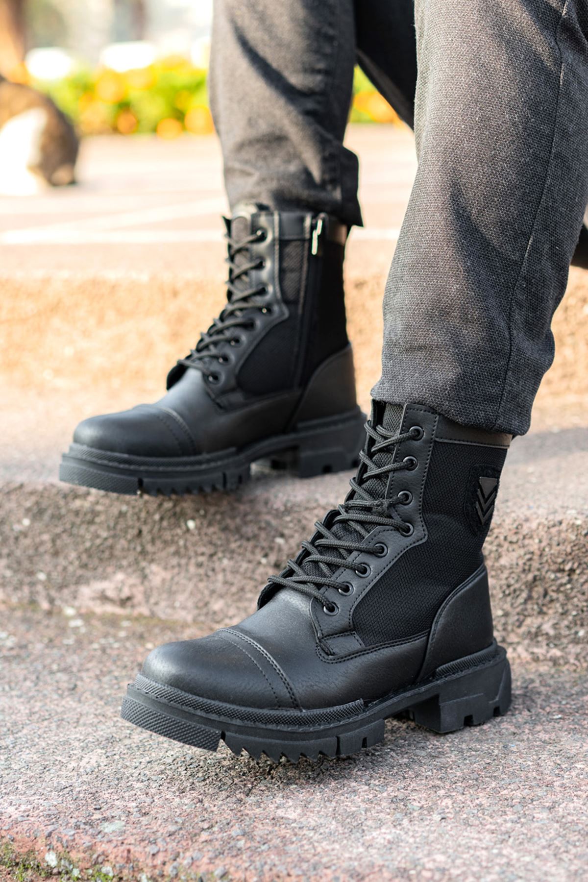 Freemax Unisex Garantili Kürklü Kauçuk Anatomik Taban Kışlık Fermuarlı Bot Forza 528-2100 Siyah Cilt