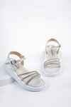 Freemax Kadın Garantili Taş Detaylı Günlük Hafif Eva Taban 4 cm Platform Sandalet Ppl.7010 Gümüş